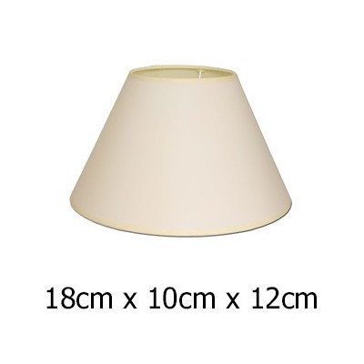 Pantalla de lámpara en color beige con formato cónico de 18 cm