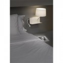 Aplique Handy blanco con lector LED, cargador USB y estante