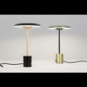 Lámpara de mesa Hoshi LED regulable en negro y cobre